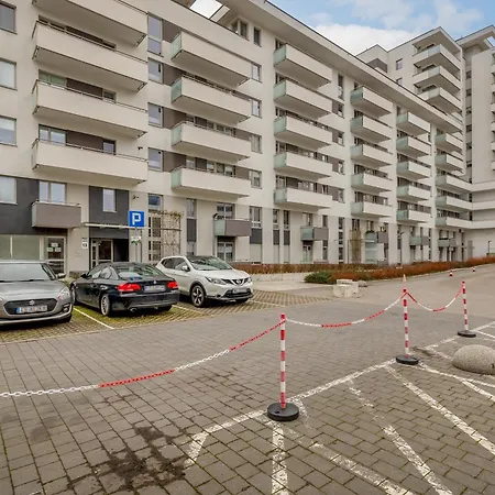 Nautica Raginisa Cosy By Bookinghost Appartement