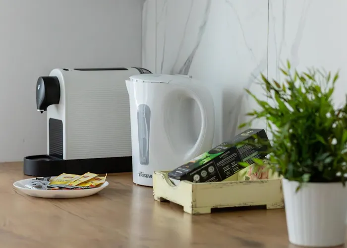 Nautica Raginisa Cosy By Bookinghost アパート