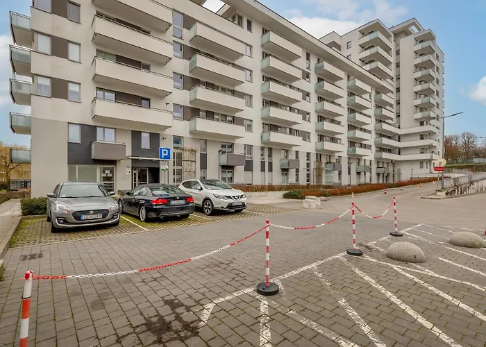 Nautica Raginisa Cosy By Bookinghost アパート